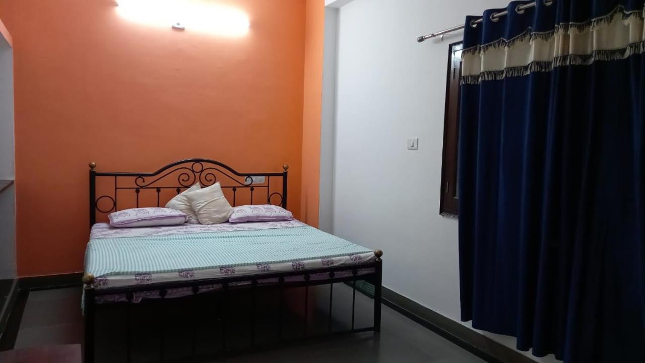 Nandini Paying Guest House ウダイプル エクステリア 写真